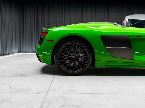 Used 2018 Audi R8 V10 plus AWD/4WD image 31