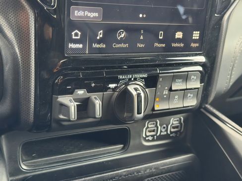 Used 2023 RAM 1500 Limited image 30