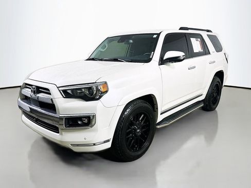 Used 2022 Toyota 4Runner Limited RWD image 3