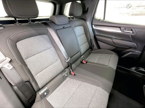 New 2026 GMC Terrain Elevation AWD/4WD image 10