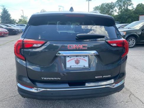 Used 2018 GMC Terrain SLT w/ Infotainment Package II AWD/4WD image 5