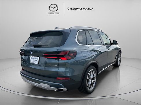 Used 2024 BMW X5 xDrive40i w/ Parking Assistance Package image 7