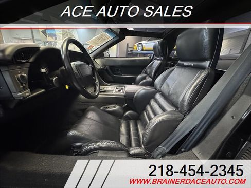 Used 1991 Chevrolet Corvette ZR-1 RWD image 10