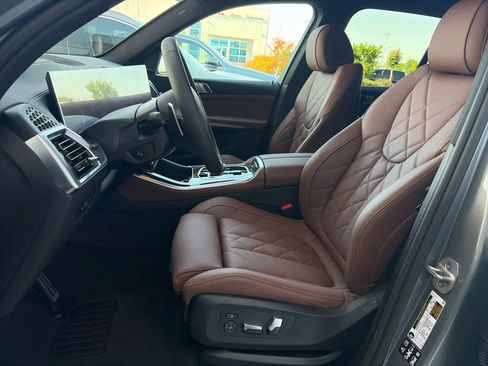 New 2026 BMW X5 xDrive40i w/ M Sport Package image 9