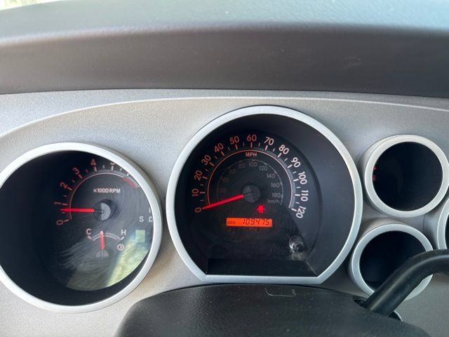 Used 2007 Toyota Tundra SR5 AWD/4WD image 2
