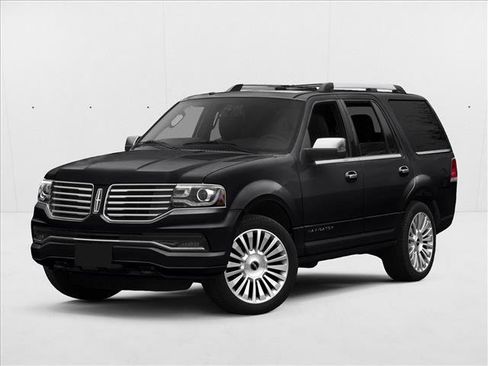 Used 2017 Lincoln Navigator Reserve image 1