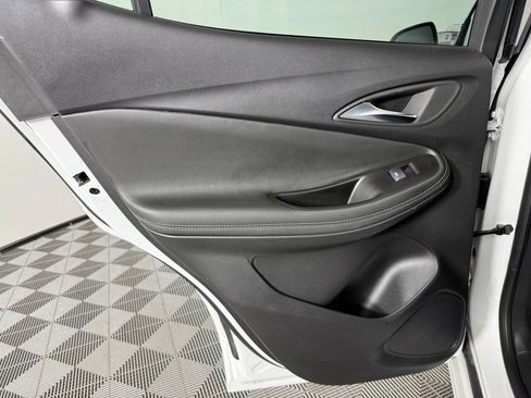 Used 2023 Buick Encore GX Select w/ Sport Touring Package image 41