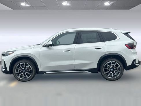 Used 2026 BMW X1 xDrive28i w/ Technology Package AWD/4WD image 2