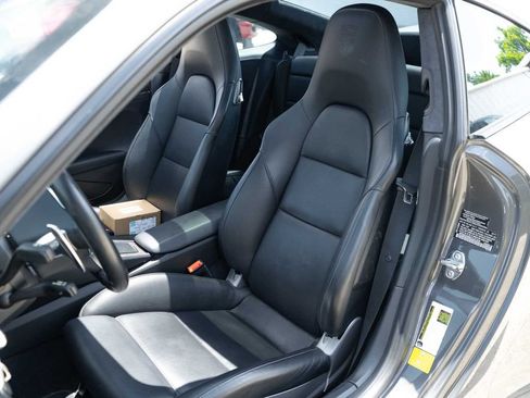 Used 2014 Porsche 911 Turbo AWD/4WD image 23