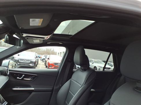 Used 2024 Mercedes-Benz GLC 300 GLC 300 image 11