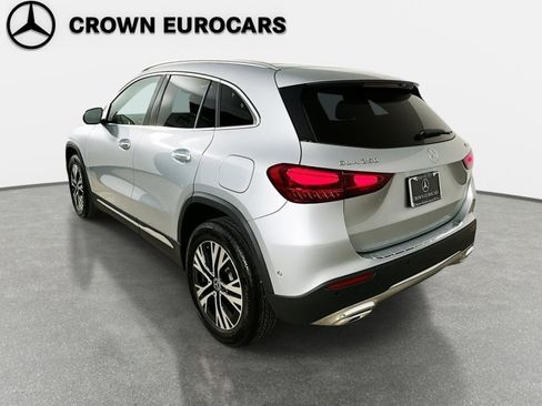 Used 2026 Mercedes-Benz GLA 250 4MATIC image 5