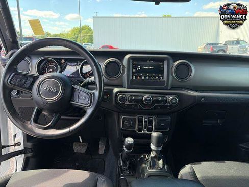Certified 2022 Jeep Wrangler Unlimited Sport AWD/4WD image 14