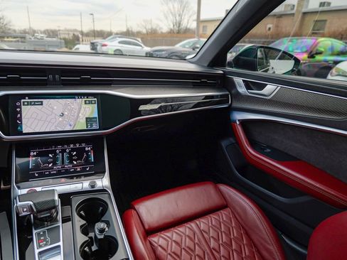 Used 2021 Audi S6 Prestige w/ Prestige Package image 42