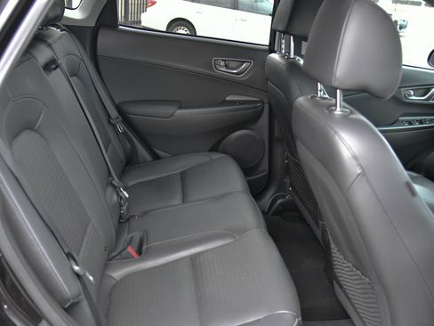 Used 2021 Hyundai Kona Limited FWD image 41