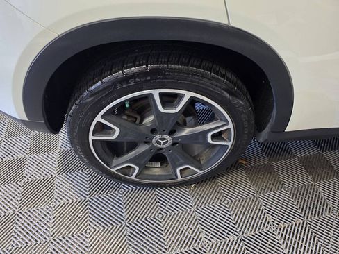 Used 2018 Mercedes-Benz GLA 250 image 36