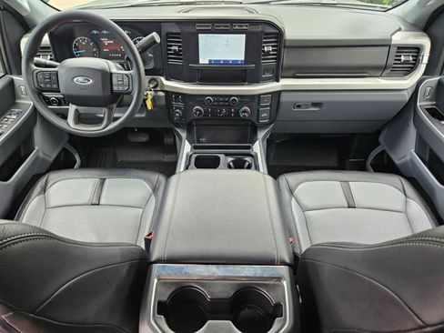 Used 2024 Ford F250 XLT w/ FX4 Off-Road Package AWD/4WD image 17