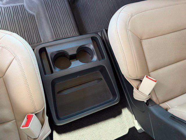 Used 2021 Ford Explorer Limited w/ Equipment Group 301A RWD image 41