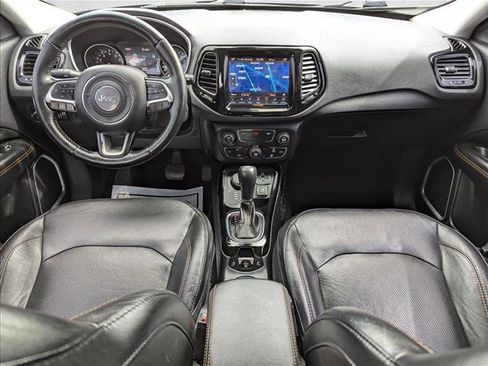 Used 2018 Jeep Compass Limited w/ Navigation Group image 17