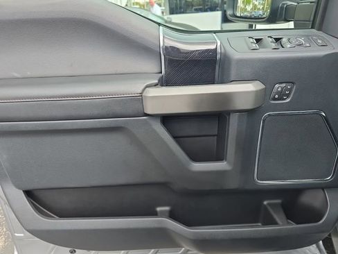 Used 2022 Ford F250 Platinum w/ FX4 Off-Road Package image 16