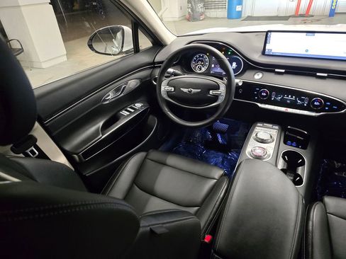 Used 2025 Genesis GV70 2.5T image 34