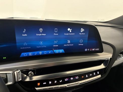 Certified 2023 Cadillac Lyriq AWD image 26