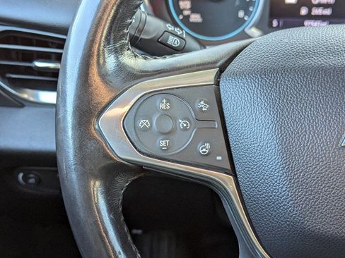 Used 2020 Chevrolet Traverse RS image 28