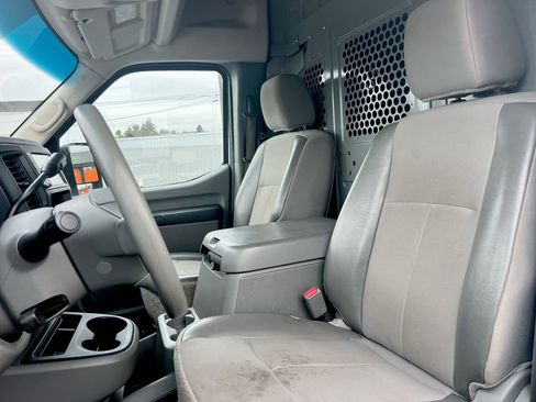 Used 2021 Nissan NV 2500 SV RWD image 8