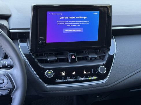 Used 2023 Toyota Corolla SE image 22