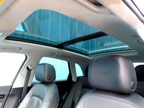 Used 2018 Audi Q5 2.0T Premium Plus w/ Premium Plus Package image 21