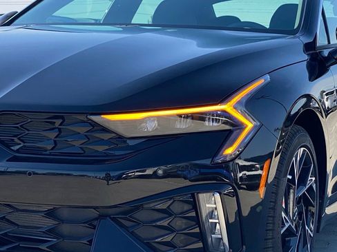 New 2026 Kia K5 GT-Line FWD image 10