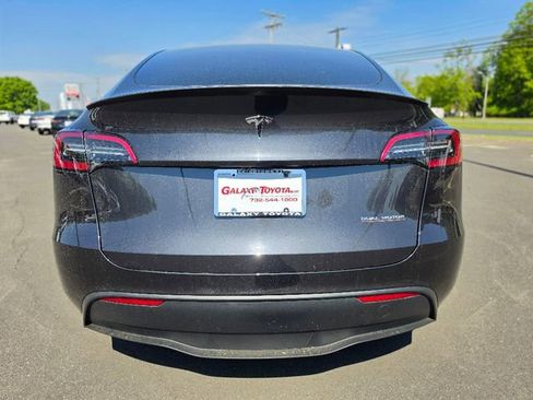 Used 2024 Tesla Model Y Performance AWD/4WD image 6