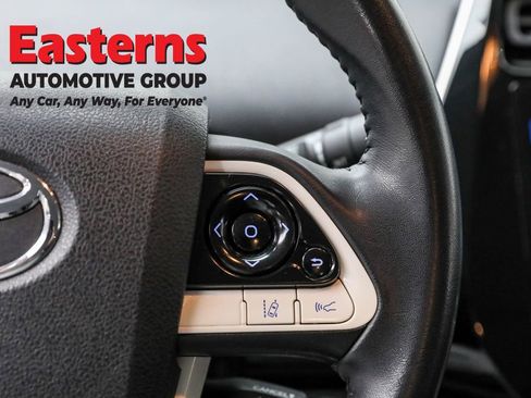 Used 2018 Toyota Prius Prime Plus image 25
