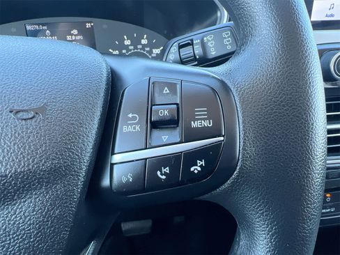 Used 2022 Ford Escape SE image 26