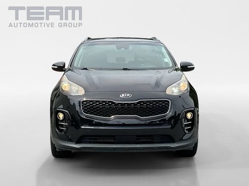 Used 2018 Kia Sportage EX w/ EX Technology Package FWD image 2