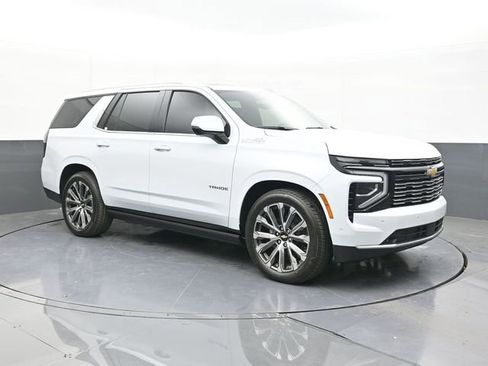 New 2026 Chevrolet Tahoe High Country AWD/4WD image 19