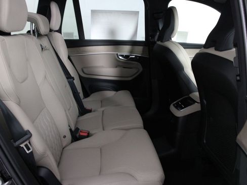 New 2026 Volvo XC90 T8 Plus w/ Protection Package Premier image 11