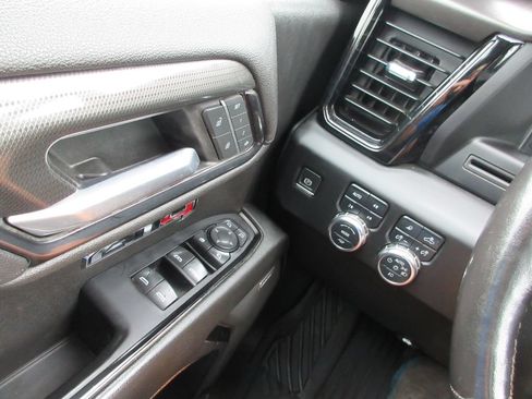 Certified 2022 GMC Sierra 1500 AT4 w/ AT4 Preferred Package AWD/4WD image 30