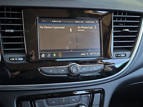 Used 2022 Buick Encore Preferred w/ Safety Package image 18