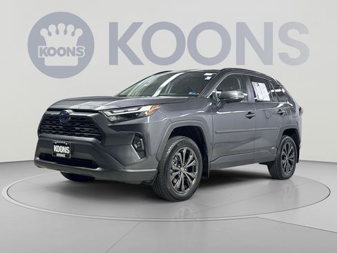 Used 2024 Toyota RAV4 XLE Premium w/ Weather Package AWD/4WD image 1