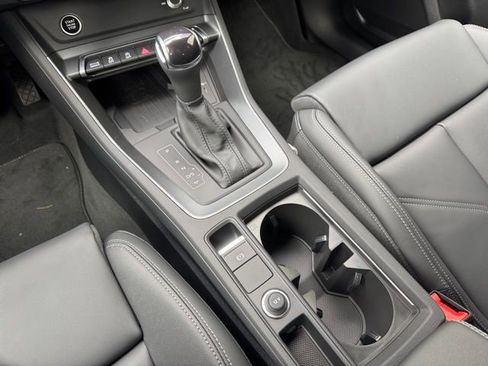 New 2025 Audi Q3 2.0T Premium image 14