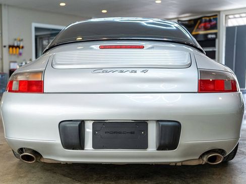 Used 2000 Porsche 911 Carrera 4 AWD/4WD image 19