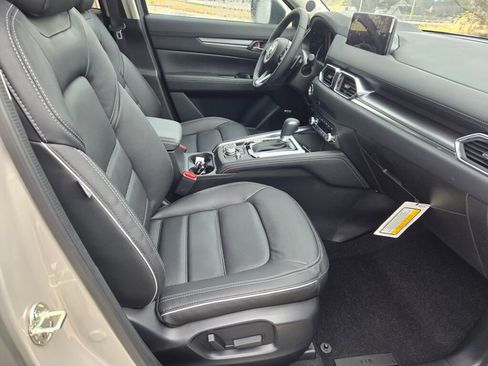 New 2025 MAZDA CX-5 AWD 2.5 S w/ Premium Plus Pkg image 4