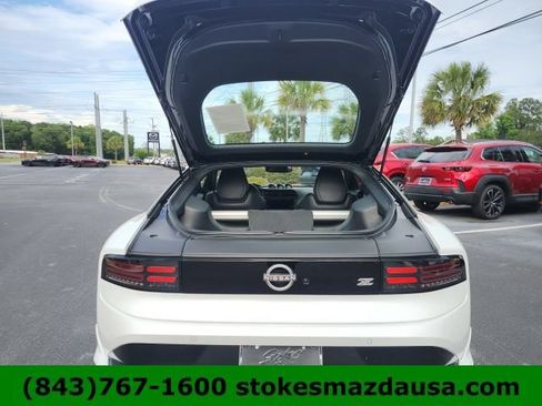 Used 2024 Nissan Z Performance w/ Floor Mat Package RWD image 20