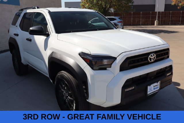 Used 2026 Toyota 4Runner SR5 AWD/4WD image 3