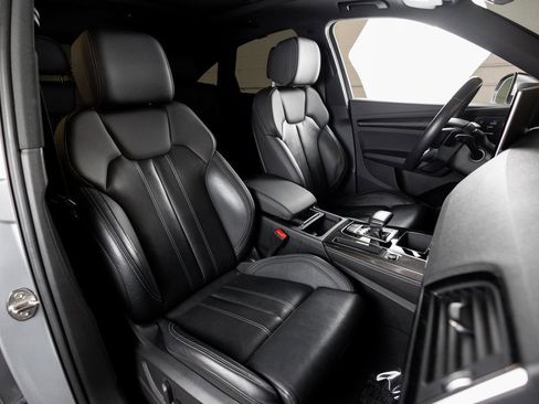 Used 2022 Audi SQ5 Premium Plus image 26
