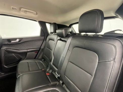 Used 2020 Ford Escape SEL image 7