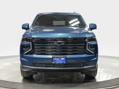 Used 2026 Chevrolet Suburban High Country w/ Sun And Tow Package AWD/4WD image 10