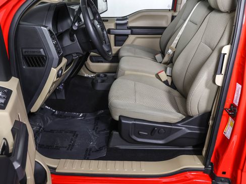 Used 2019 Ford F150 XLT w/ Equipment Group 302A Luxury AWD/4WD image 21