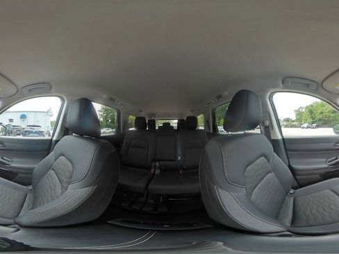 Used 2025 Nissan Pathfinder SV AWD/4WD image 45