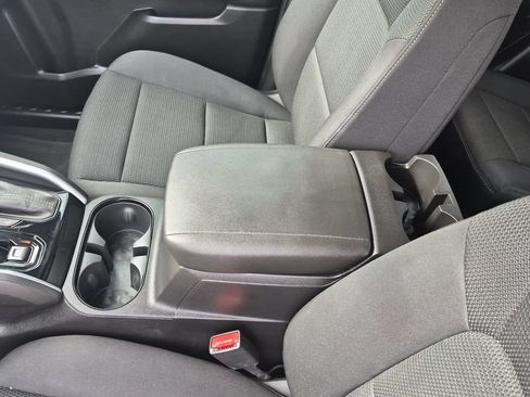 Used 2023 Chevrolet Colorado LT w/ LT Convenience Package RWD image 21
